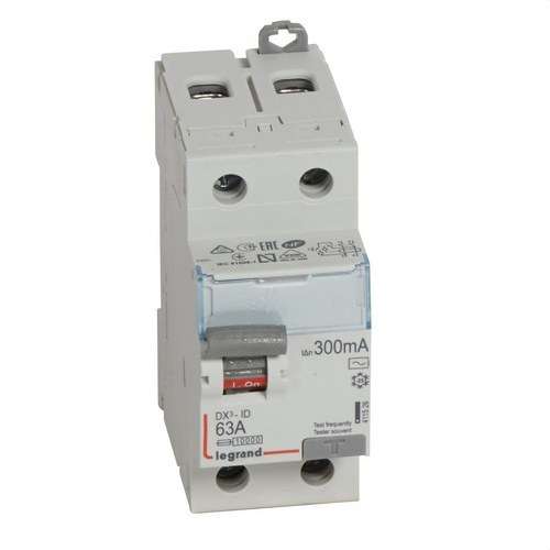 Disjoncteur différentiel DX3 2P 63A 300mA Classe AC avec la référence 411526 de la marque LEGRAND