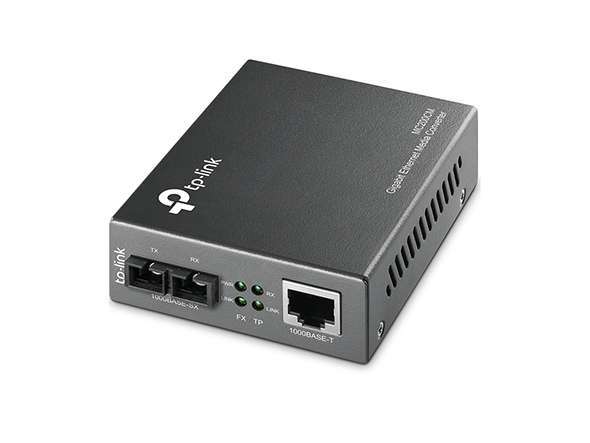 Convertisseur de média Gigabit Ethernet avec la référence MC200CM de la marque TP-LINK