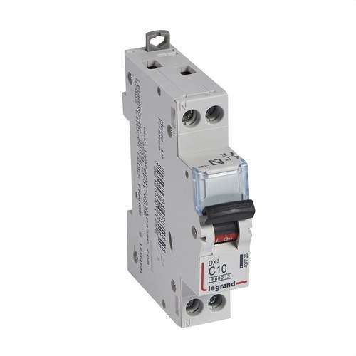 Disjoncteur DX3 1P+N 10A Courbe C 6/10kA avec la référence 407726 de la marque LEGRAND