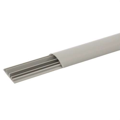 Goulotte de sol 50x12mm DLPLUS avec la référence 030092 de la marque LEGRAND