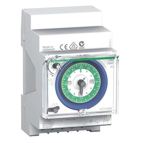 Minuterie analogique IH 24H avec 3 modules 150H 1C-16A avec la référence CCT15365 de la marque SCHNEIDER ELECTRIC