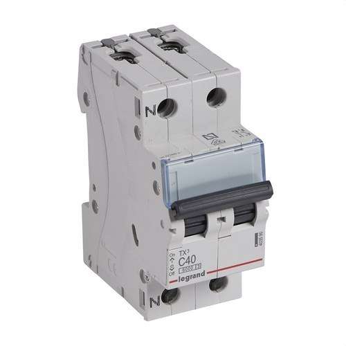Disjoncteur TX3 P+N 40A Courbe C Courbe C 6kA avec la référence 403590 de la marque LEGRAND