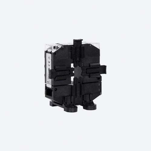 Transformateur de courant TQ-6 200 /5A avec la référence M74026. de la marque CIRCUTOR