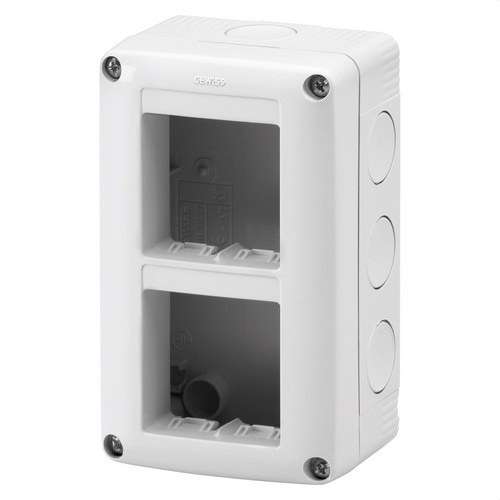 Boîte de surface verticale pour mécanismes SYSTEM 4 modules IP40 avec la référence GW27021 de la marque GEWISS