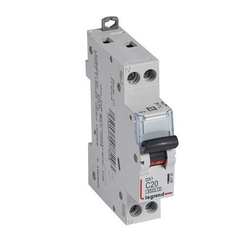 Disjoncteur DX3 1P+N 20A Courbe C 6/10kA avec la référence 407729 de la marque LEGRAND