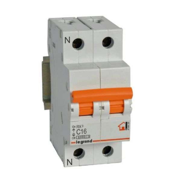 Disjoncteur magnétothermique RX³ - 1P+N - 230V~ - 16A - courbe C avec la référence 419926 de la marque LEGRAND
