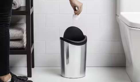 Poubelle de WC
