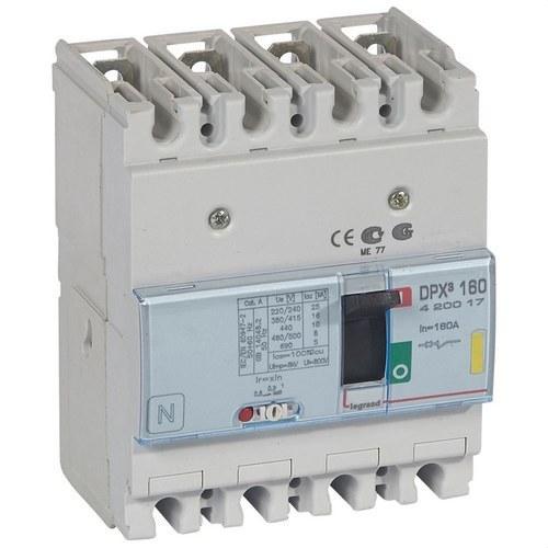 Disjoncteur magnétothermique MCCB DPX³ 160 4P 16kA 160A avec la référence 420017 de la marque LEGRAND