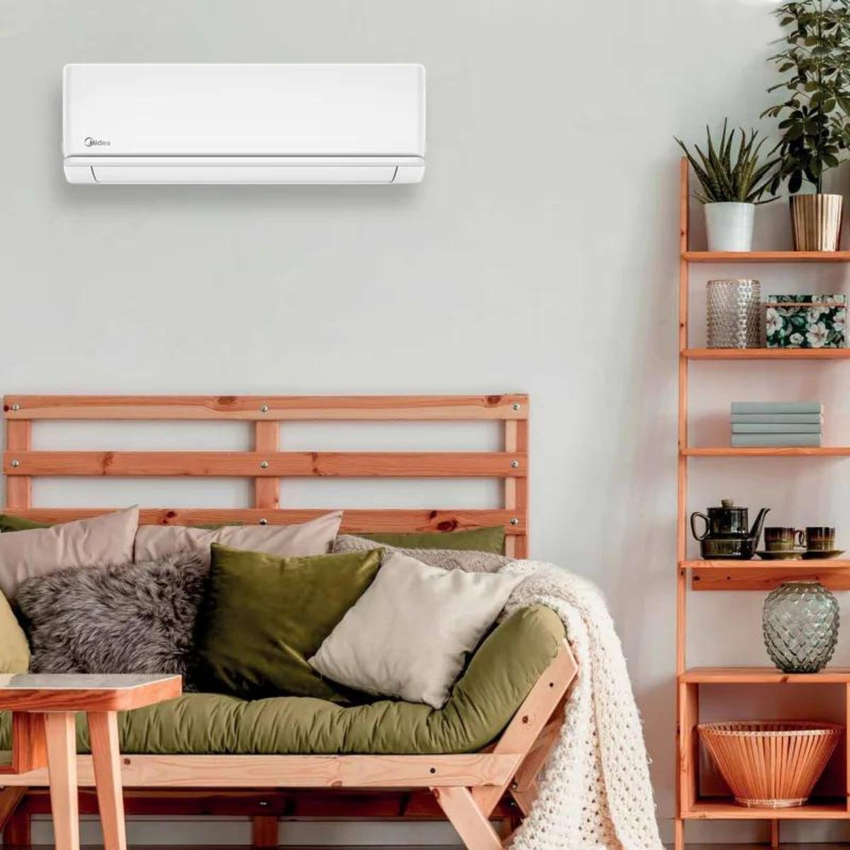 Climatiseur Midea Blanc 2.0 3,5 kW 12000 BTU avec la référence 13950443 de la marque MIDEA