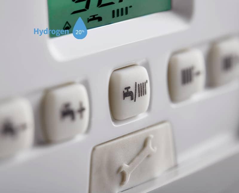 Chaudière à condensation Baxi NEODENS PLUS 28/28F ECO avec cheminée 60/100 avec la référence 7221172 de la marque BAXI