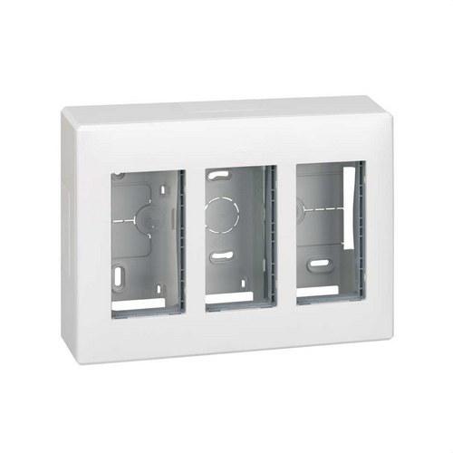 Boîte murale en surface pour 3 éléments doubles blanc Simon 500 Cima avec la référence 51000003-030 de la marque SIMON