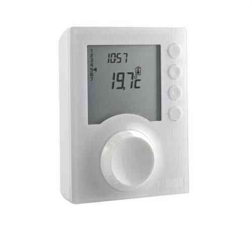 Thermostat programmable filaire pour chauffage TYBOX 117+ avec la référence 6053072 de la marque DELTA DORE
