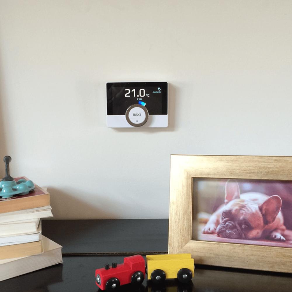 Thermostat d'ambiance câblé chaud/froid avec WiFi TXM R-Bus avec la référence 7652308 de la marque BAXI 