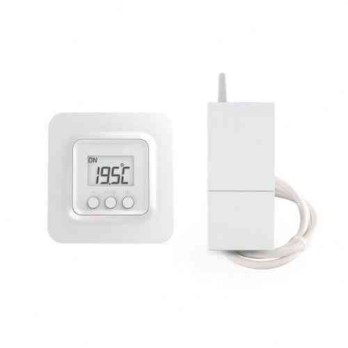 Thermostat d'ambiance radio pour système réversible / non réversible TYBOX 5300 avec la référence 6053082 de la marque DELTA DORE