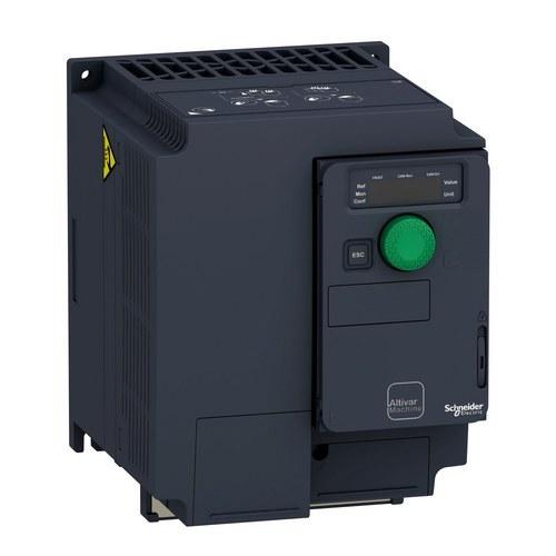 Variateur de vitesse ATV320-4kW-380...500V-3 phases-compact avec la référence ATV320U40N4C de la marque SCHNEIDER ELECTRIC