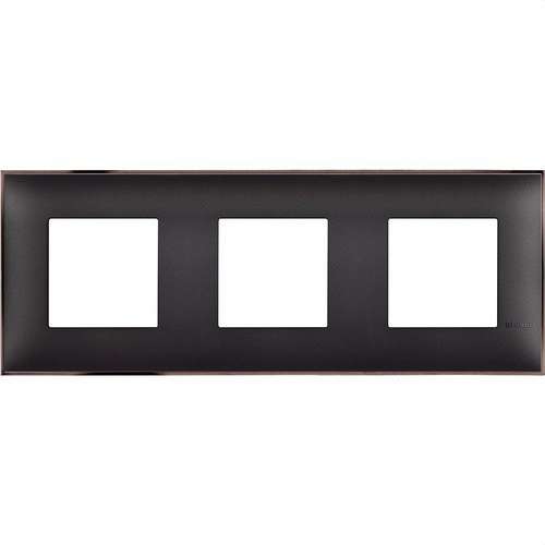 Cadre décoratif pour 2x3 modules nickel noir Classia avec la référence R4802M3BH de la marque BTICINO